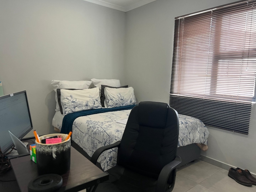 2 Bedroom Property for Sale in Parklands Western Cape